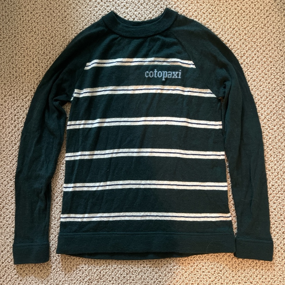 Cotopaxi sweater